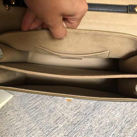 Fendi KAN I scalloped bag medium - black - Picture 15 of 15